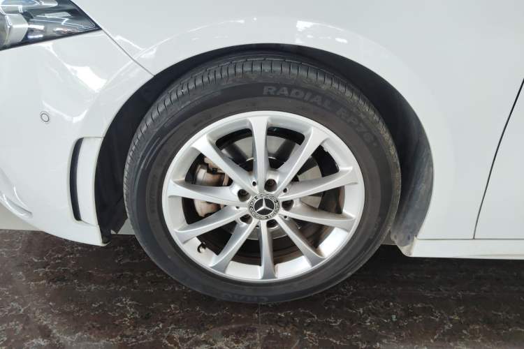 Used Mercedes-Benz A-Class 2020 Restyled A 200 L Sport Sedan Dynamic Version Exterior 4