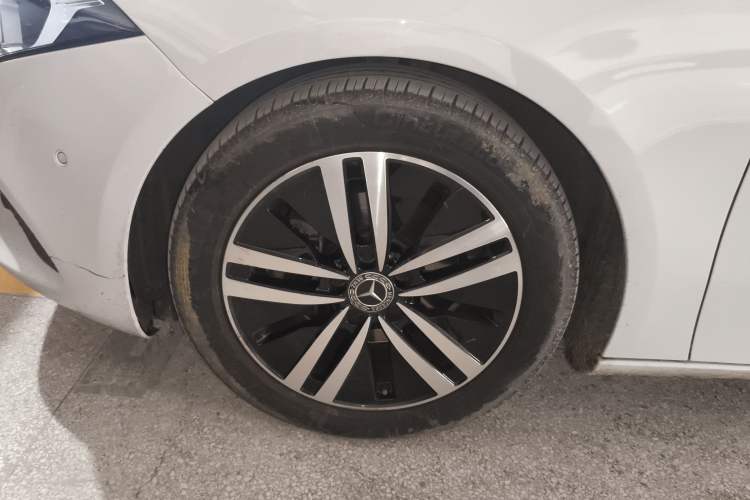 Used Mercedes-Benz A-Class 2020 A 180 Exterior 4