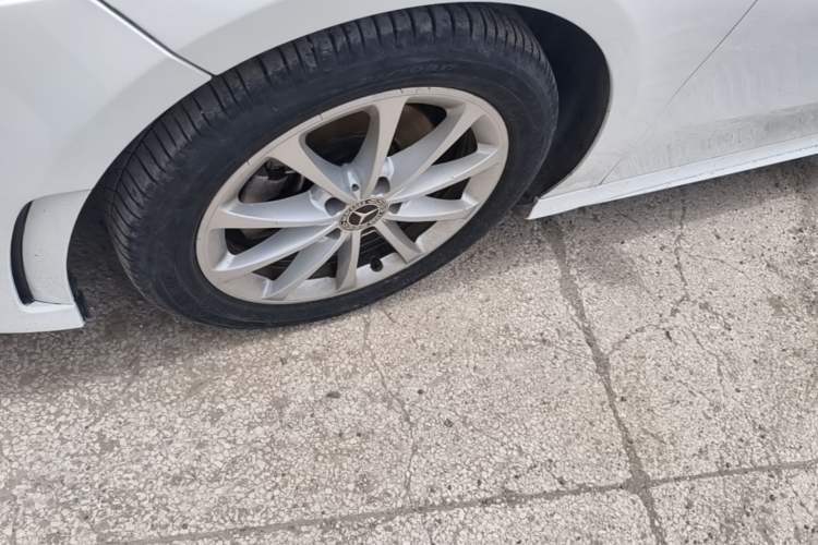 Used Mercedes-Benz A-Class 2020 Restyled A 200 L Sport Sedan Fashion Version Exterior 4