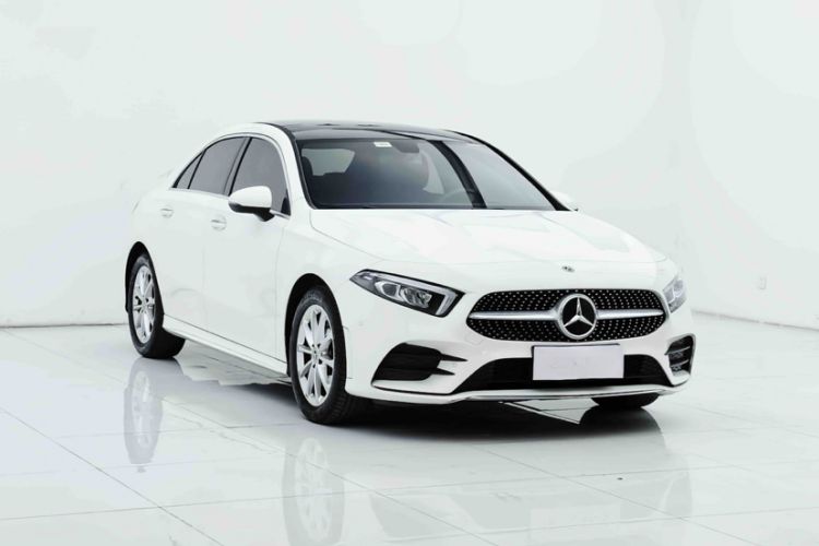 Used Mercedes-Benz A-Class 2020 Restyled A 200 L Sport Sedan Fashion Version Exterior 4