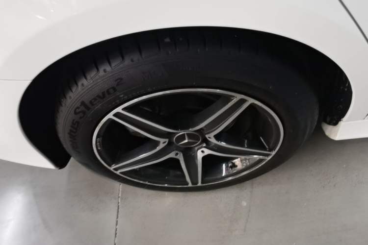 Used Mercedes-Benz A-Class 2020 Restyled A 200 L Sport Sedan Fashion Version Exterior 5