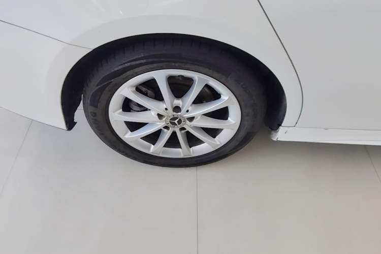 Used Mercedes-Benz A-Class 2020 Restyled A 200 L Sport Sedan Dynamic Version Exterior 5