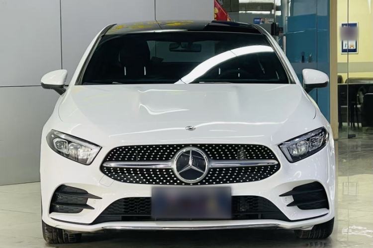 Used Mercedes-Benz A-Class 2020 Second Facelift A 180 L Sport Sedan Exterior 6