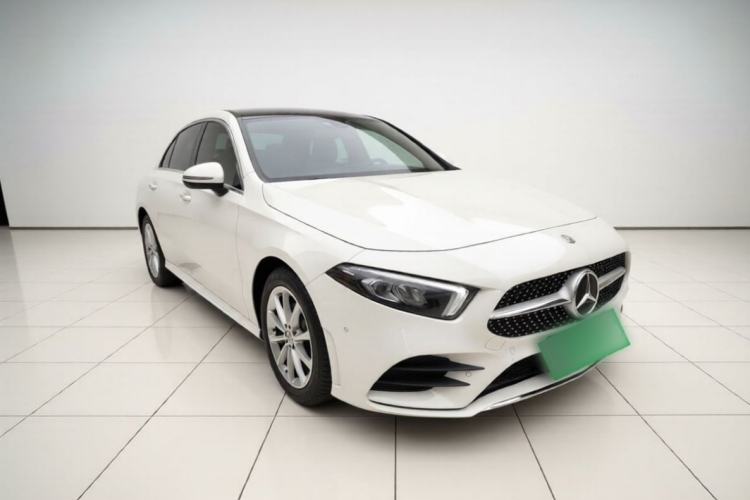 Used Mercedes-Benz A-Class 2020 Restyled A 200 L Sport Sedan Fashion Version Exterior 7