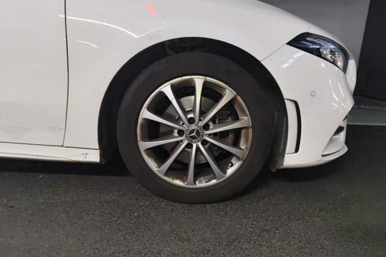 Used Mercedes-Benz A-Class 2020 Restyled A 200 L Sport Sedan Fashion Version Exterior 7