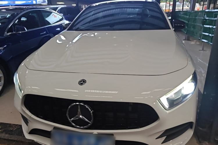 Used Mercedes-Benz A-Class 2020 Restyled A 200 L Sport Sedan Fashion Version Front