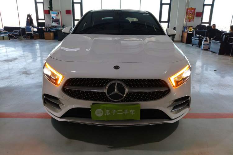 Used Mercedes-Benz A-Class 2020 Restyled A 200 L Sport Sedan Fashion Version Front