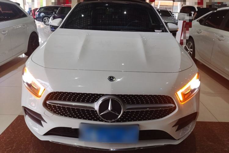 Used Mercedes-Benz A-Class 2020 Restyled A 200 L Sport Sedan Fashion Version Front