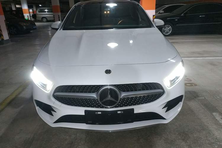 Used Mercedes-Benz A-Class 2020 Restyled A 200 L Sport Sedan Fashion Version Front