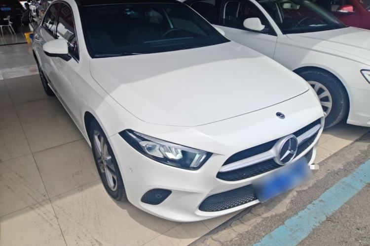 Used Mercedes-Benz A-Class 2020 A 200 L Front Right 45 Deg