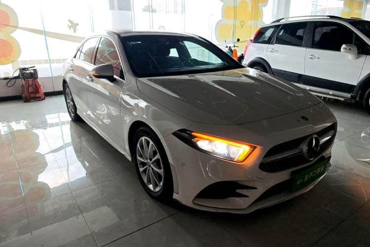 Used Mercedes-Benz A-Class 2020 Restyled A 200 L Sport Sedan Fashion Version Front Right 45 Deg