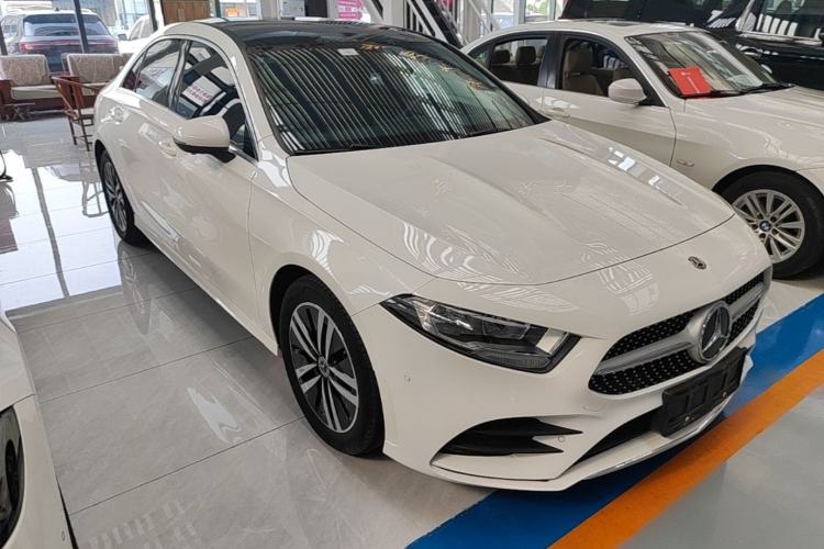 Used Mercedes-Benz A-Class 2020 A 180 L Sport Sedan Front Right 45 Deg