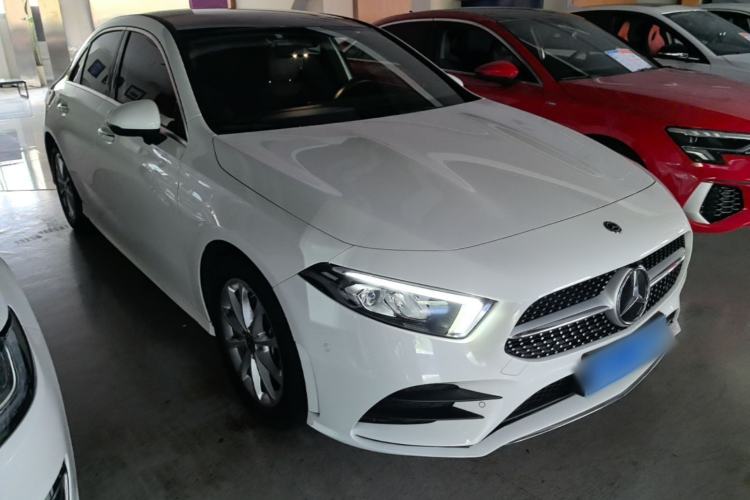 Used Mercedes-Benz A-Class 2020 Restyled A 200 L Sport Sedan Fashion Version Front Right 45 Deg
