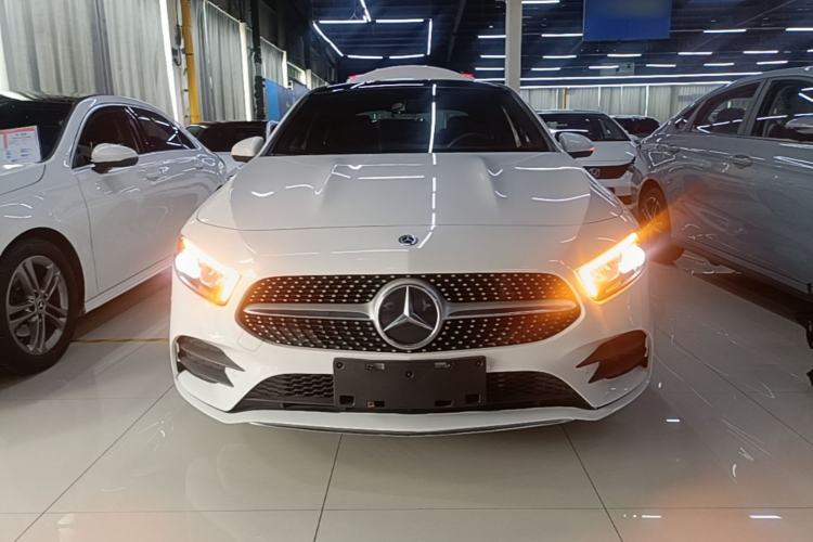 Used Mercedes-Benz A-Class 2020 Restyled A 200 L Sport Sedan Fashion Version Front