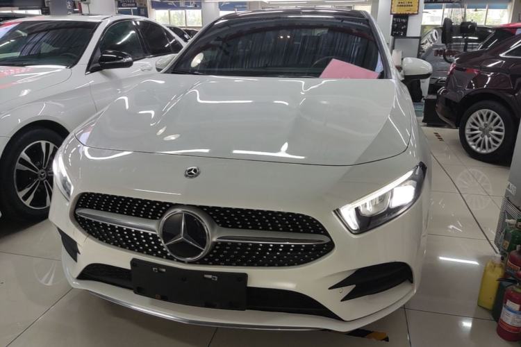 Used Mercedes-Benz A-Class 2020 Restyled A 200 L Sport Sedan Fashion Version Front