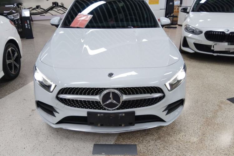 Used Mercedes-Benz A-Class 2020 Restyled A 200 L Sport Sedan Fashion Version Front