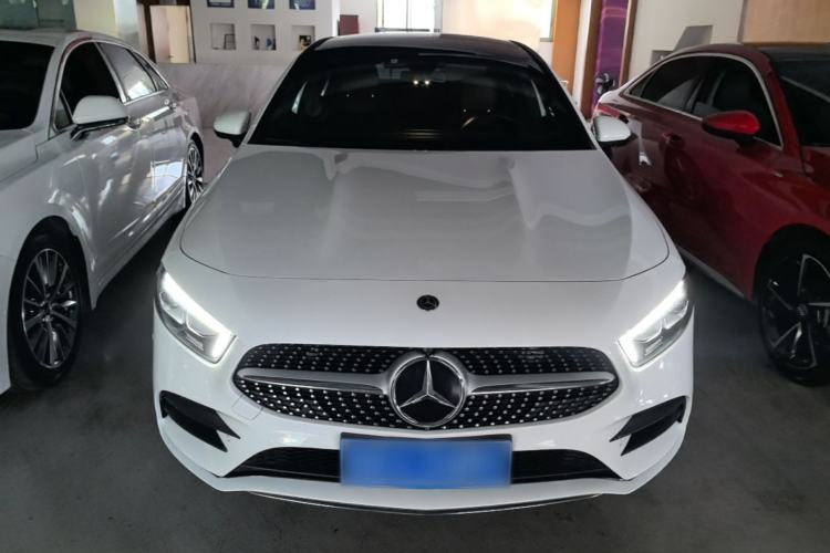Used Mercedes-Benz A-Class 2020 Restyled A 200 L Sport Sedan Fashion Version Front