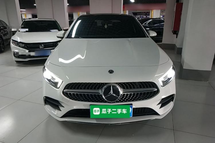 Used Mercedes-Benz A-Class 2020 Restyled A 200 L Sport Sedan Fashion Version Front