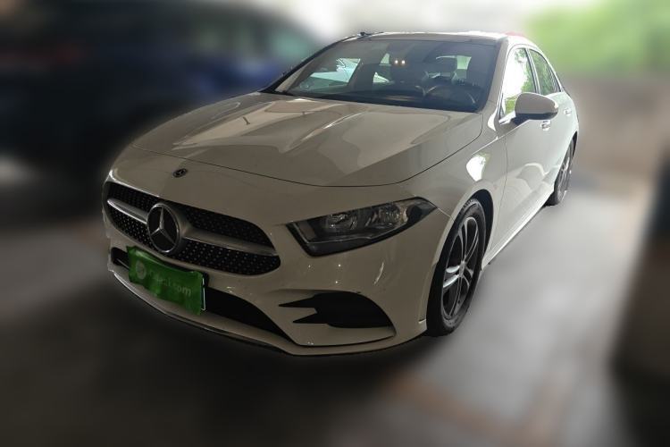 Used Mercedes-Benz A-Class 2020 Facelift A 180 L Sport Sedan Special Configuration Guazi used car, China used car export, Used car for sale, Used  cars, Cheapest cars for sale