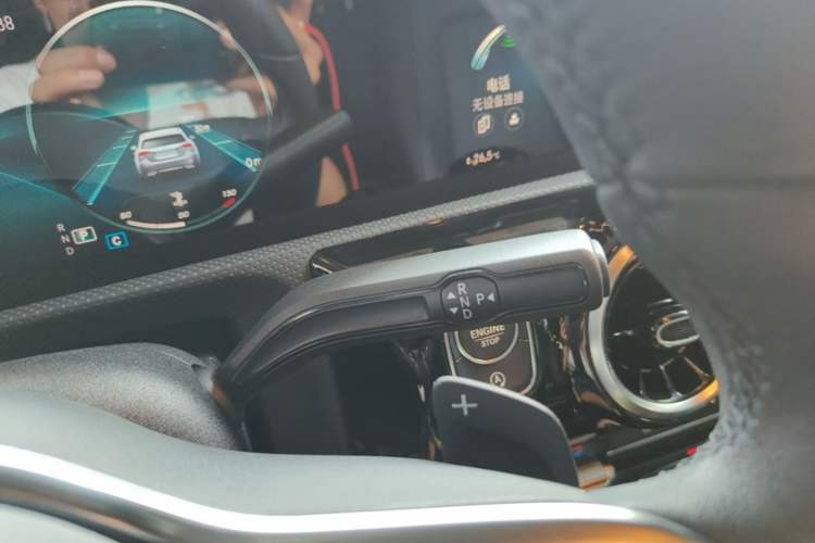 Used Mercedes-Benz A-Class 2020 Restyled A 200 L Sport Sedan Dynamic Version Gear Lever