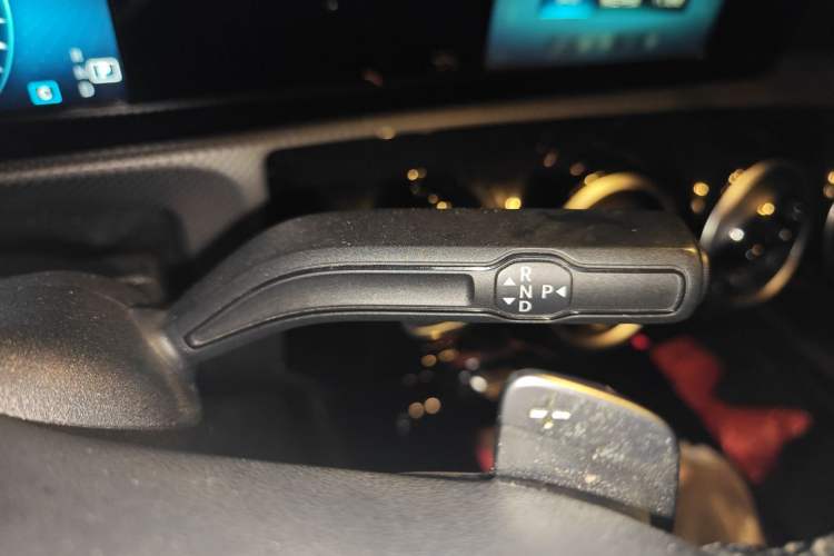 Used Mercedes-Benz A-Class 2020 A 180 L Sport Sedan Gear Lever