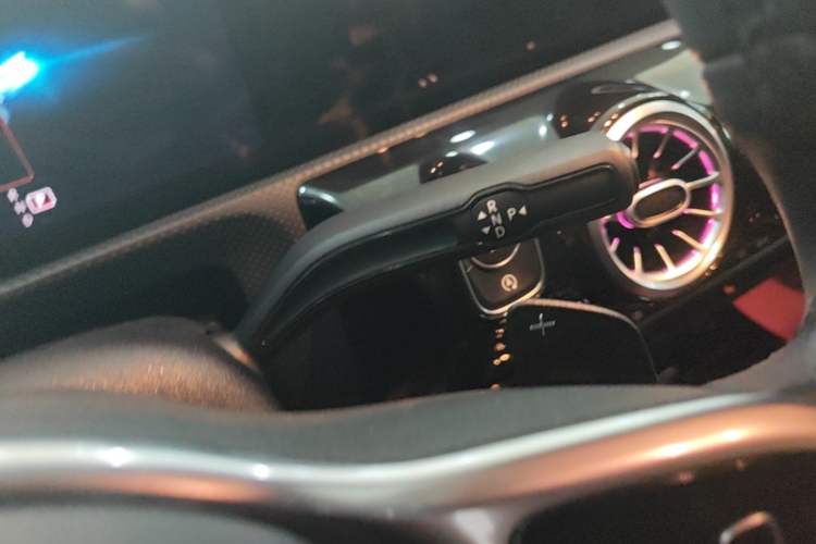 Used Mercedes-Benz A-Class 2020 Second Facelift A 180 L Sport Sedan Gear Lever