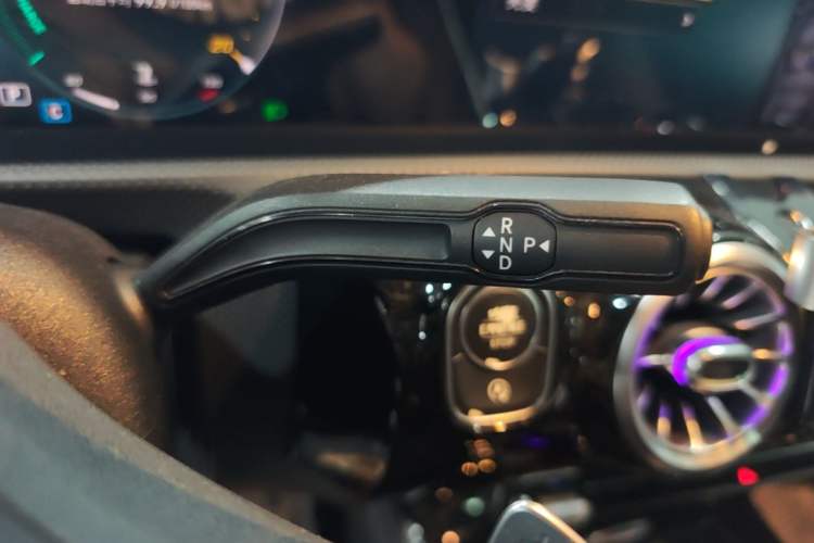 Used Mercedes-Benz A-Class 2020 A 200 L Sport Sedan Gear Lever
