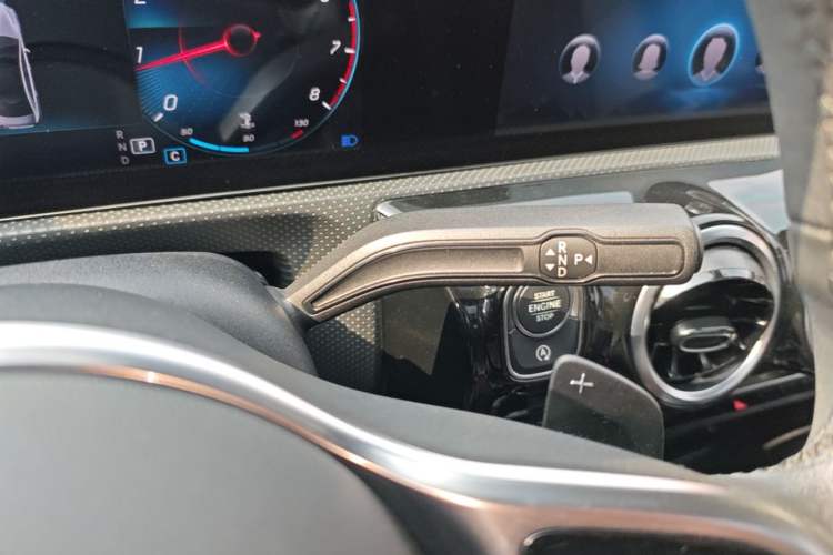 Used Mercedes-Benz A-Class 2020 Restyled A 200 L Sport Sedan Fashion Version Gear Lever