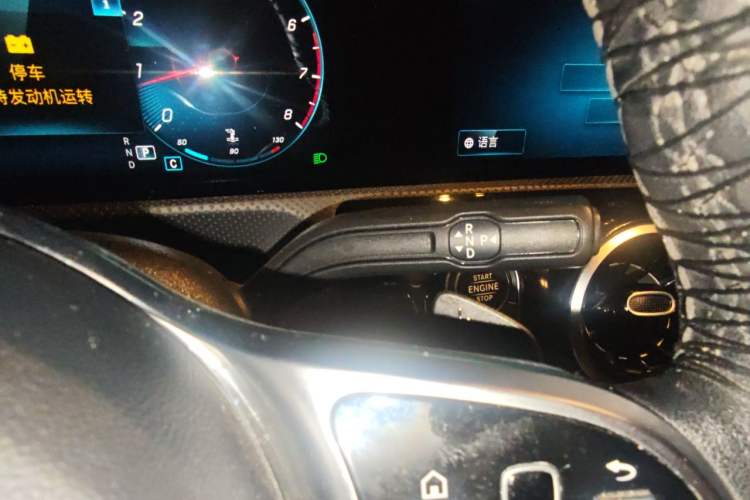 Used Mercedes-Benz A-Class 2020 Facelift A 180 L Sport Sedan Special Configuration Gear Lever