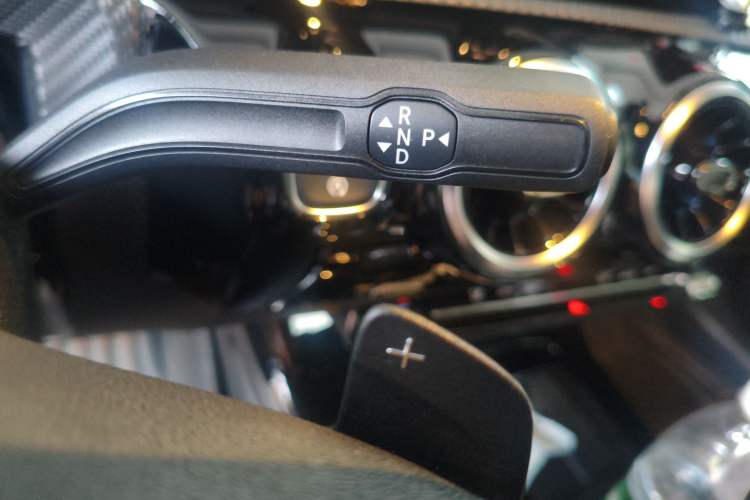 Used Mercedes-Benz A-Class 2020 A 180 L Gear Lever