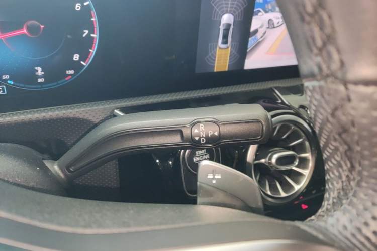 Used Mercedes-Benz A-Class 2020 Restyled A 200 L Sport Sedan Fashion Version Gear Lever