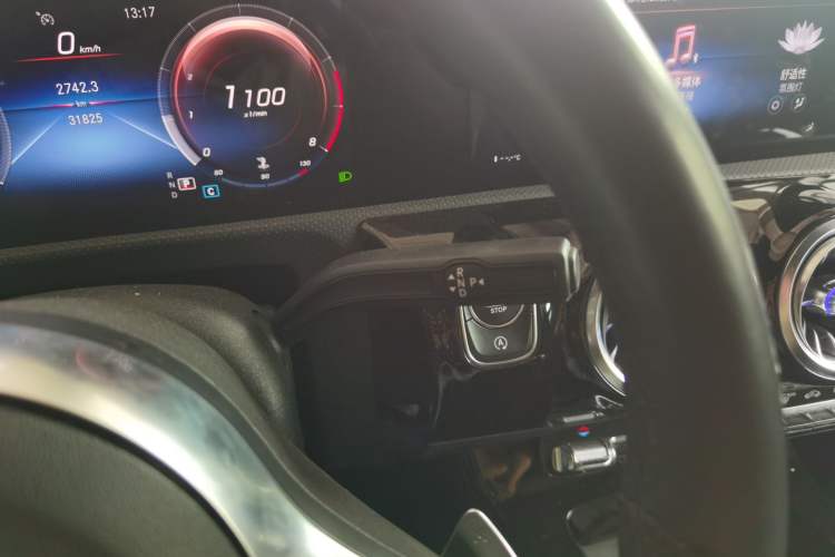 Used Mercedes-Benz A-Class 2020 Restyled A 220 L 4MATIC Sports Sedan Gear Lever