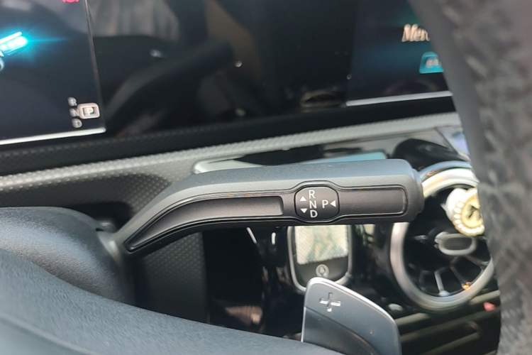 Used Mercedes-Benz A-Class 2020 A 180 L Sport Sedan Gear Lever