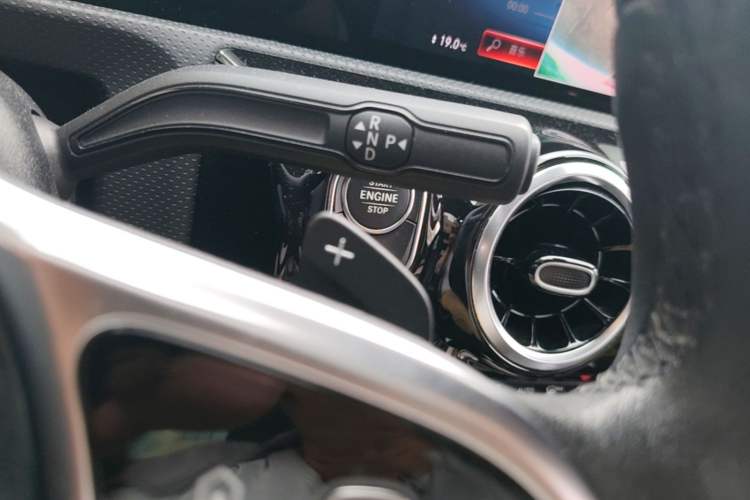 Used Mercedes-Benz A-Class 2020 Second Facelift A 180 L Sport Sedan Gear Lever