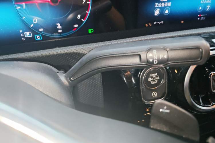 Used Mercedes-Benz A-Class 2020 Second Facelift A 180 L Sport Sedan Gear Lever