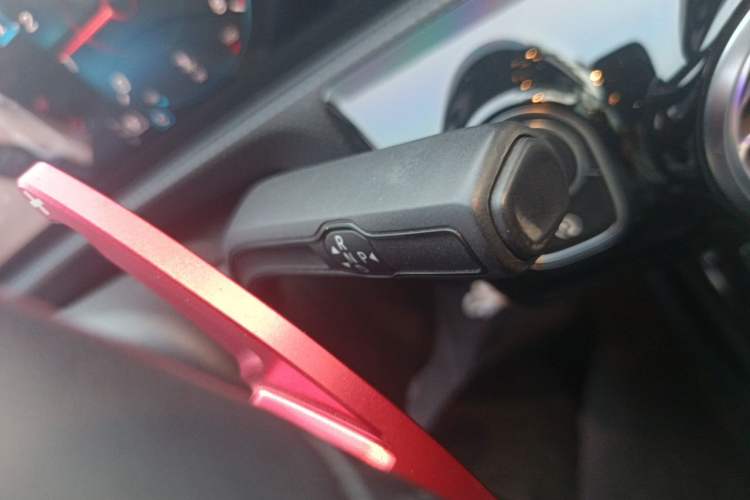 Used Mercedes-Benz A-Class 2020 Restyled A 200 L Sport Sedan Fashion Version Gear Lever