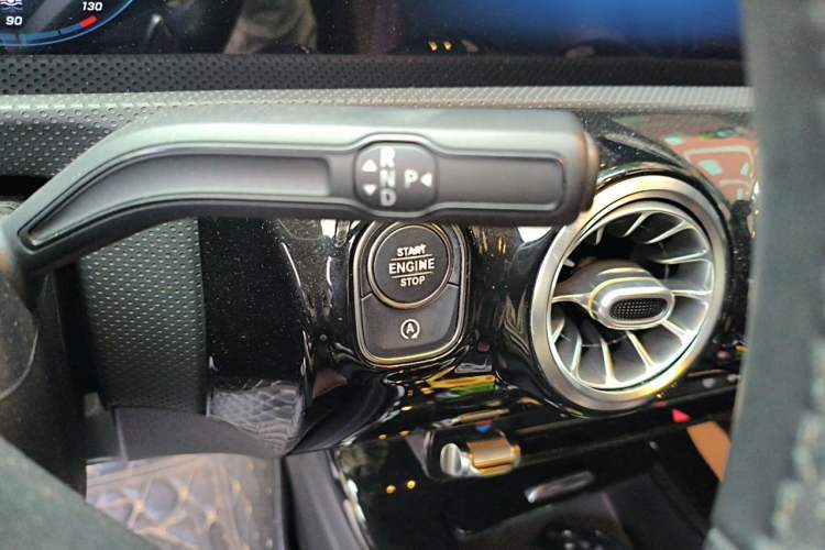 Used Mercedes-Benz A-Class 2020 A 200 L Sport Sedan Gear Lever