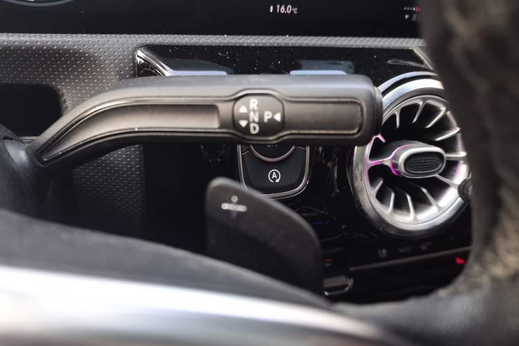 Used Mercedes-Benz A-Class 2020 Second Facelift A 180 L Sport Sedan Gear Lever