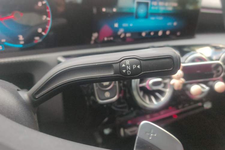 Used Mercedes-Benz A-Class 2020 A 200 L Sport Sedan Gear Lever
