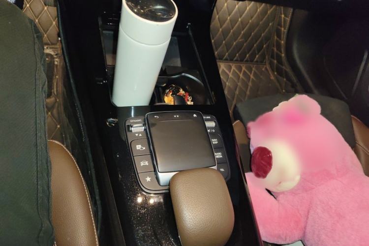 Used Mercedes-Benz A-Class 2020 Restyled A 200 L Sport Sedan Fashion Version Gear Lever