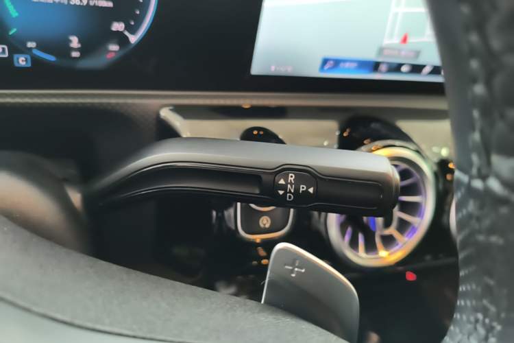 Used Mercedes-Benz A-Class 2020 Restyled A 200 L Sport Sedan Fashion Version Gear Lever