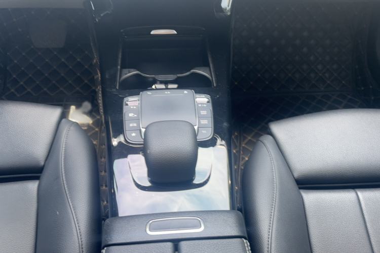Used Mercedes-Benz A-Class 2020 Restyled A 200 L Sport Sedan Dynamic Version Gear Lever