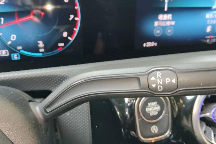 Used Mercedes-Benz A-Class 2020 Restyled A 200 L Sport Sedan Fashion Version Gear Lever