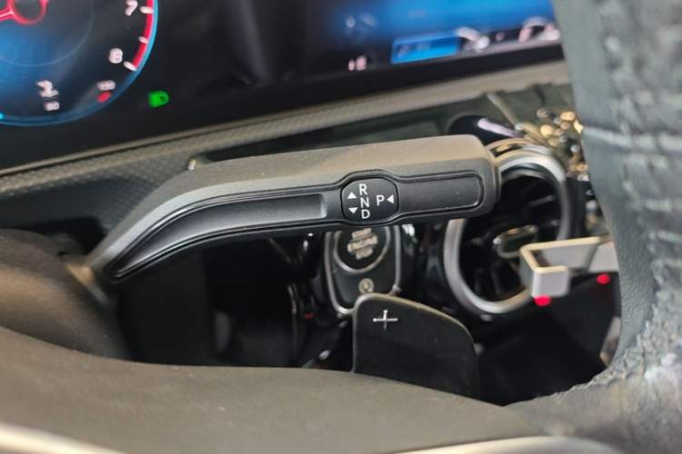 Used Mercedes-Benz A-Class 2020 Second Facelift A 180 L Sport Sedan Gear Lever