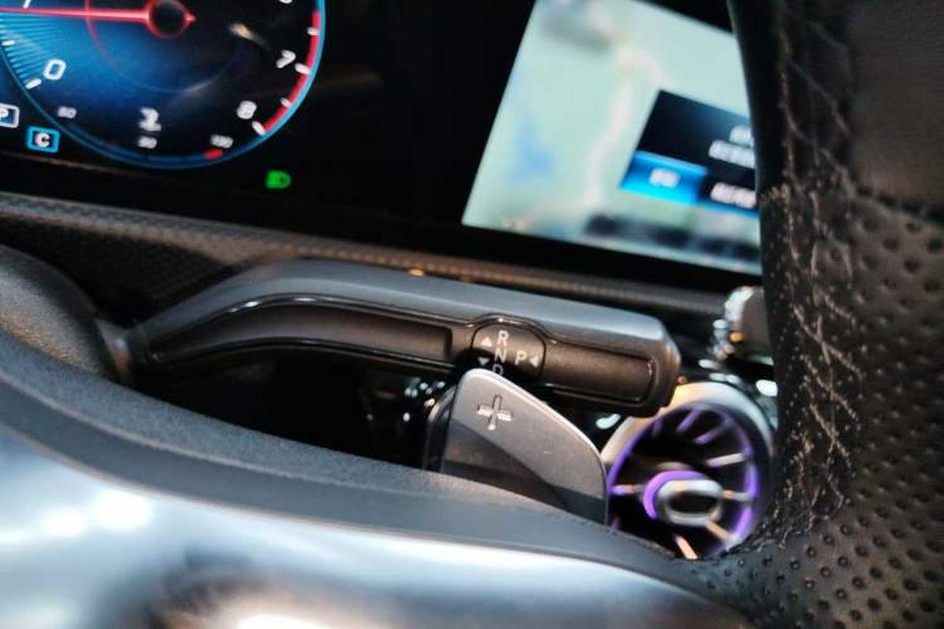 Used Mercedes-Benz A-Class 2020 Restyled A 200 L Sport Sedan Fashion Version Gear Lever