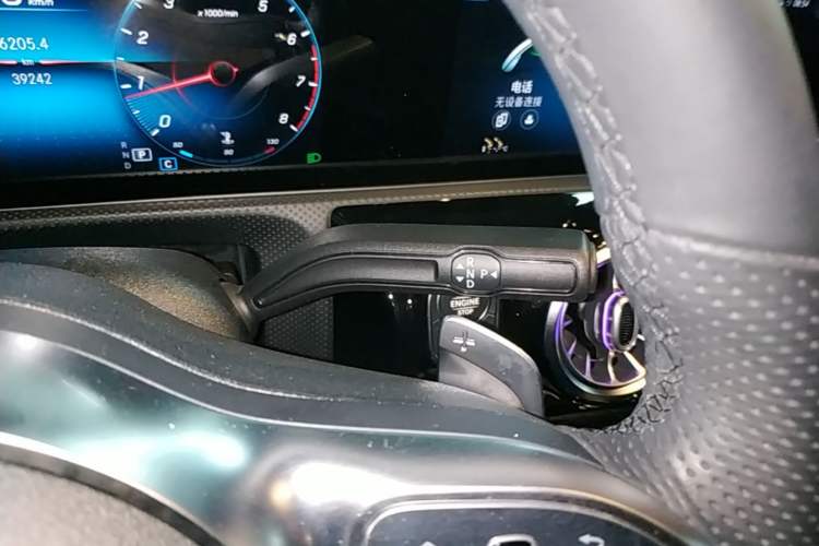 Used Mercedes-Benz A-Class 2020 Restyled A 200 L Sport Sedan Fashion Version Gear Lever