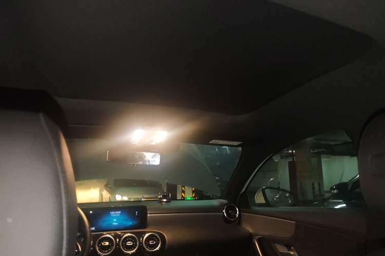 Used Mercedes-Benz A-Class 2020 Facelift A 180 L Sport Sedan Special Configuration Headliner