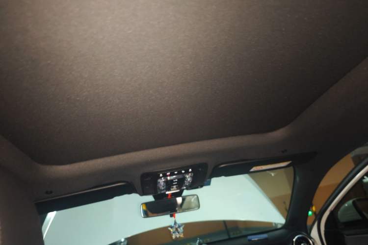 Used Mercedes-Benz A-Class 2020 Facelift A 180 L Sport Sedan Special Configuration Headliner