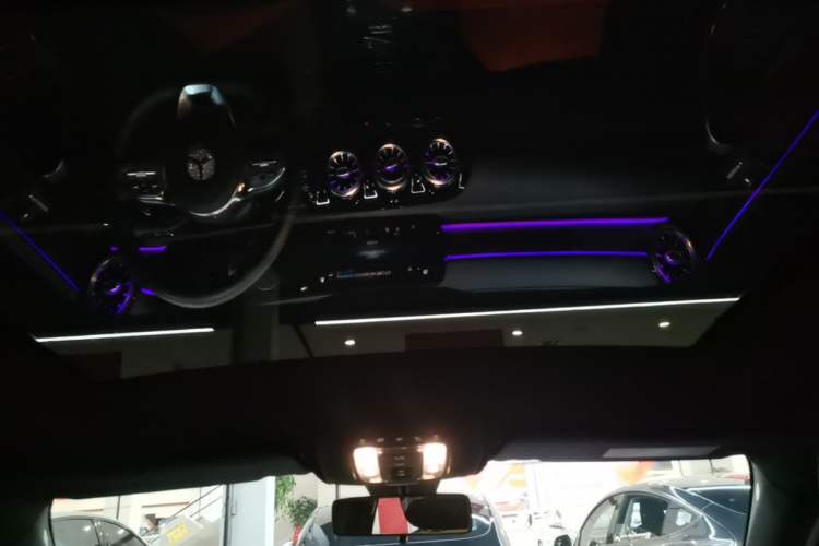 Used Mercedes-Benz A-Class 2020 Restyled A 200 L Sport Sedan Fashion Version Headliner