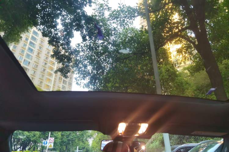 Used Mercedes-Benz A-Class 2020 Restyled A 200 L Sport Sedan Fashion Version Headliner
